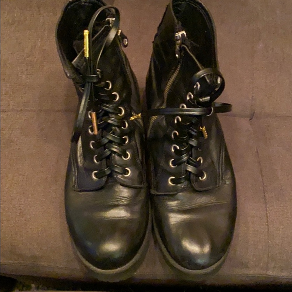 Fine leather combat boots